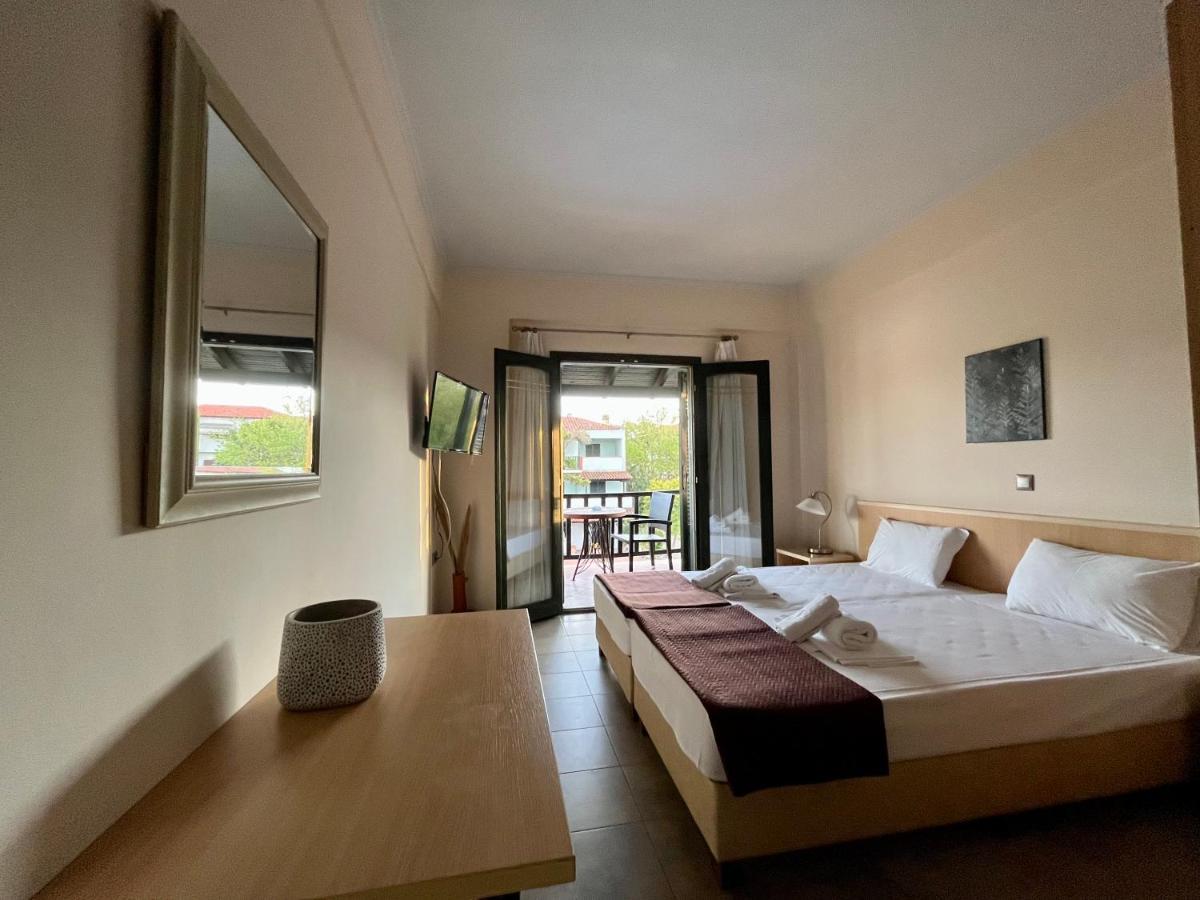 Eden Hotel Афитос Экстерьер фото
