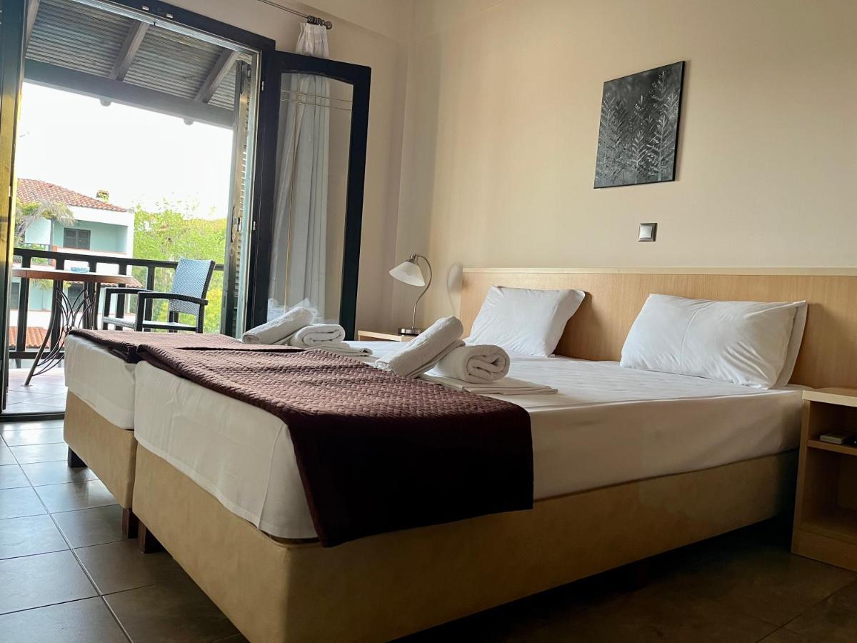 Eden Hotel Афитос Экстерьер фото